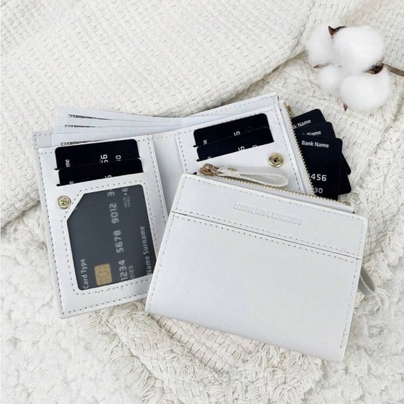 ⚠️Clearance White Fold-Over Wallet / Cardholder - Picture 2 of 5
